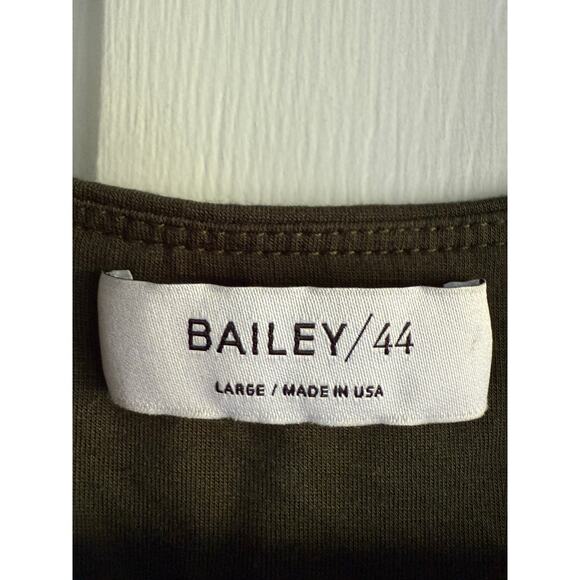 Bailey 44 Green V Neck Sleeveless Ruffle Top size Large - Picture 3 of 6